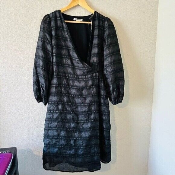 Glamorous Check Midaxi Wrap Dress Black Size 6 - Picture 3 of 9